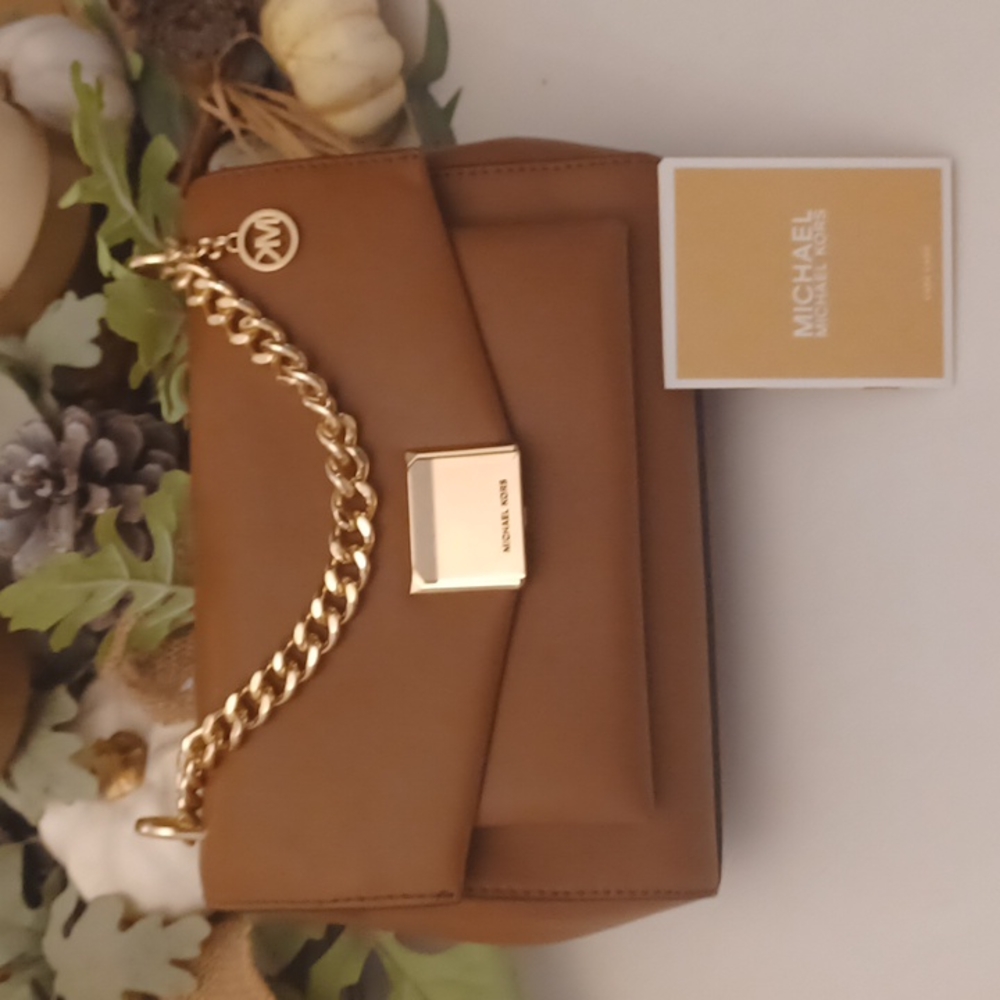 Michaelkors cute bag